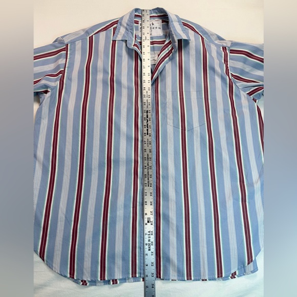 Frank & Eileen Women's Silvio Button Up Shirt Size Medium Striped EUC - Picture 6 of 10